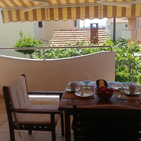 Antisin Apartament *